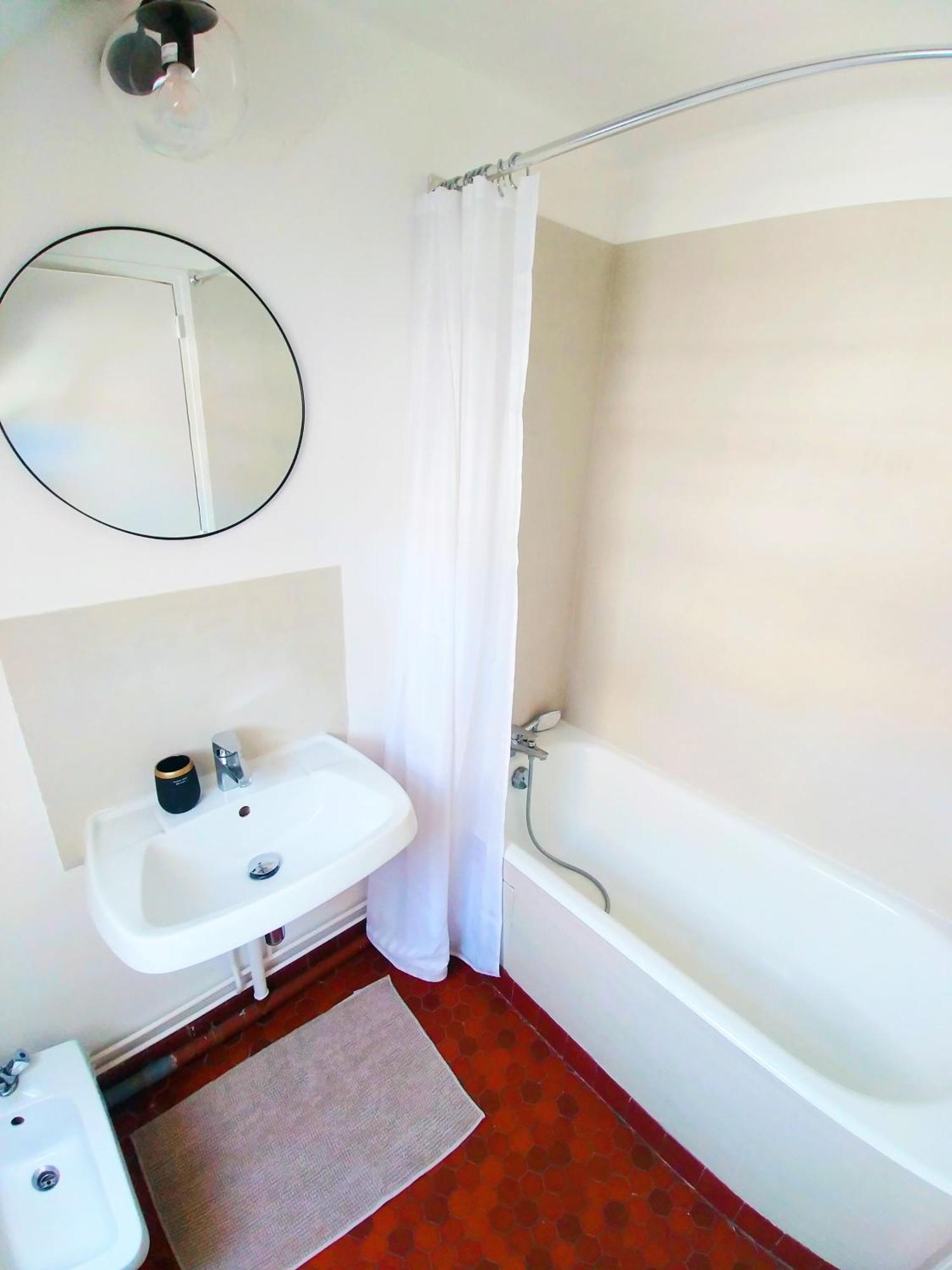 Best Of Chartres One Bedroom City Center And View On The Cathedral Exterior photo